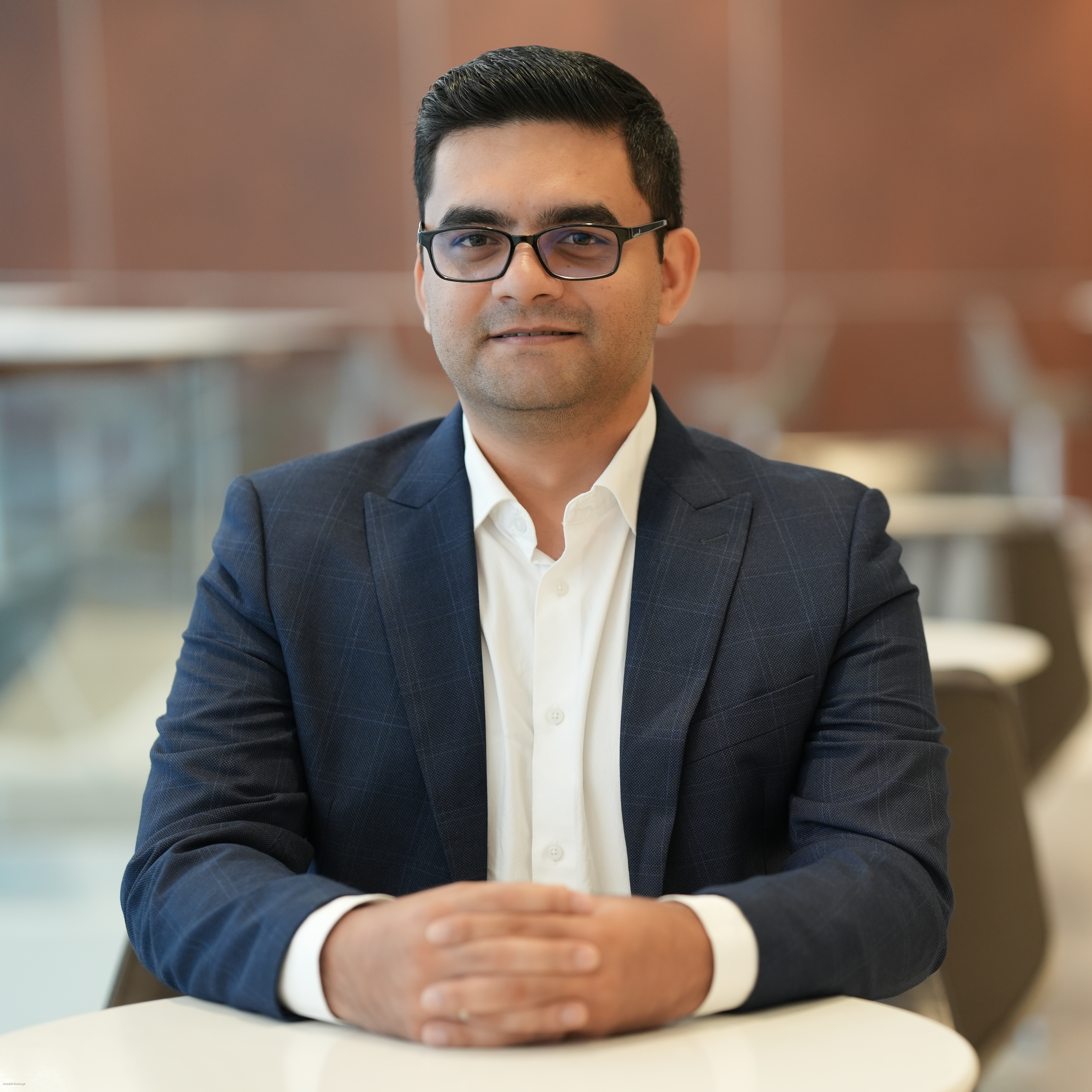 Azizullah Roshangar, Founder of Khazan Media Management Inc.
